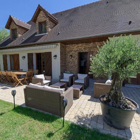 Le Clos Magedon Medan Exteriör bild
