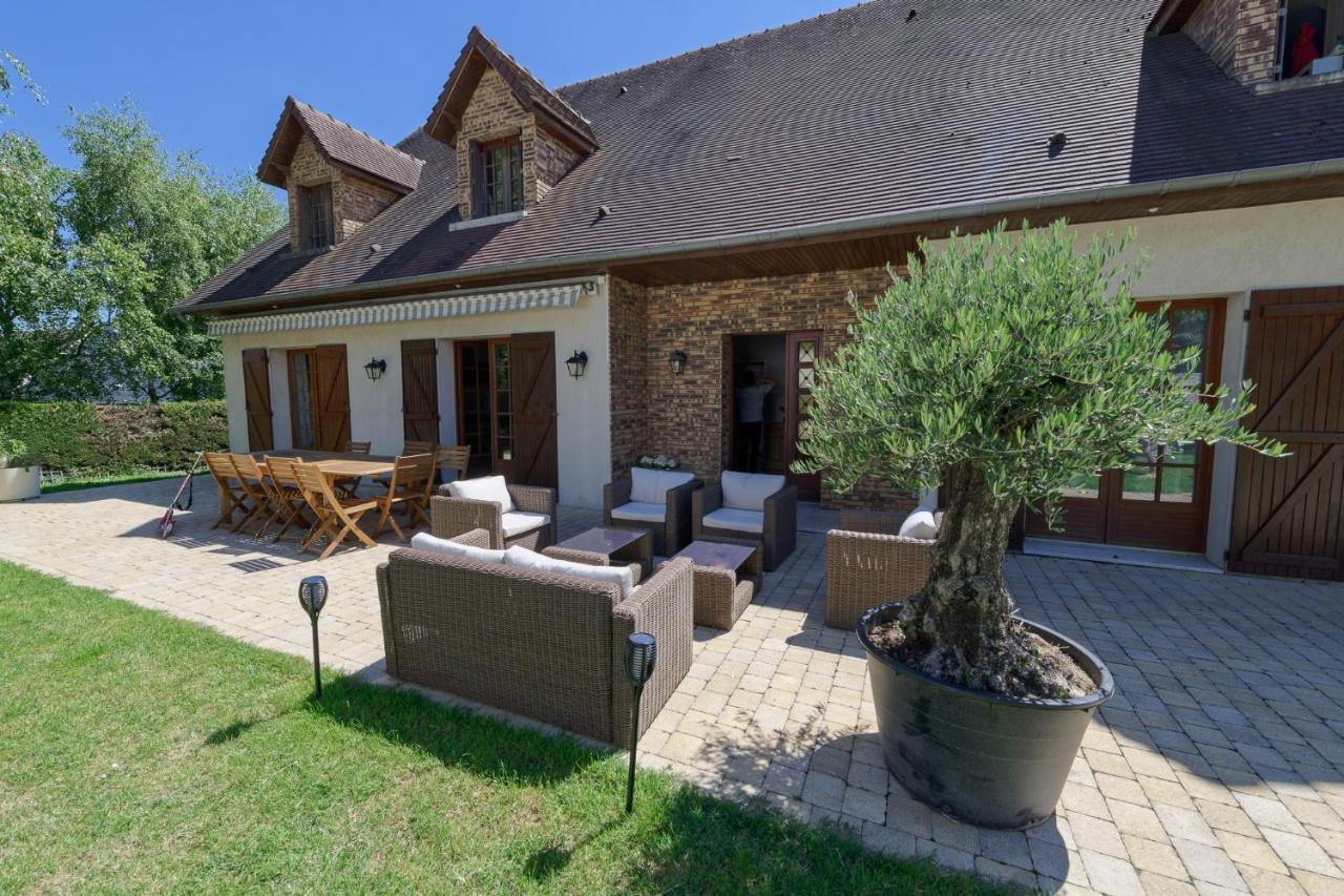 Le Clos Magedon Medan Exteriör bild