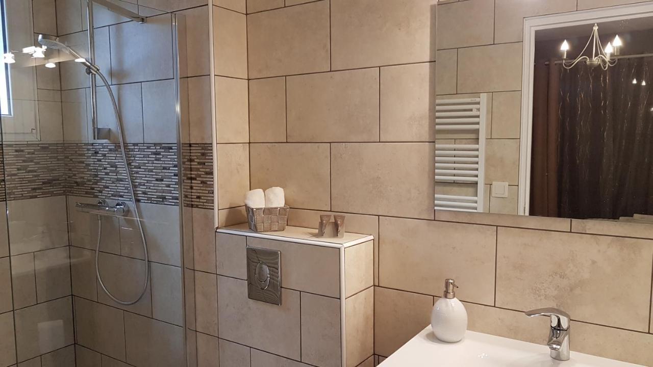 Le Clos Magedon Medan Exteriör bild