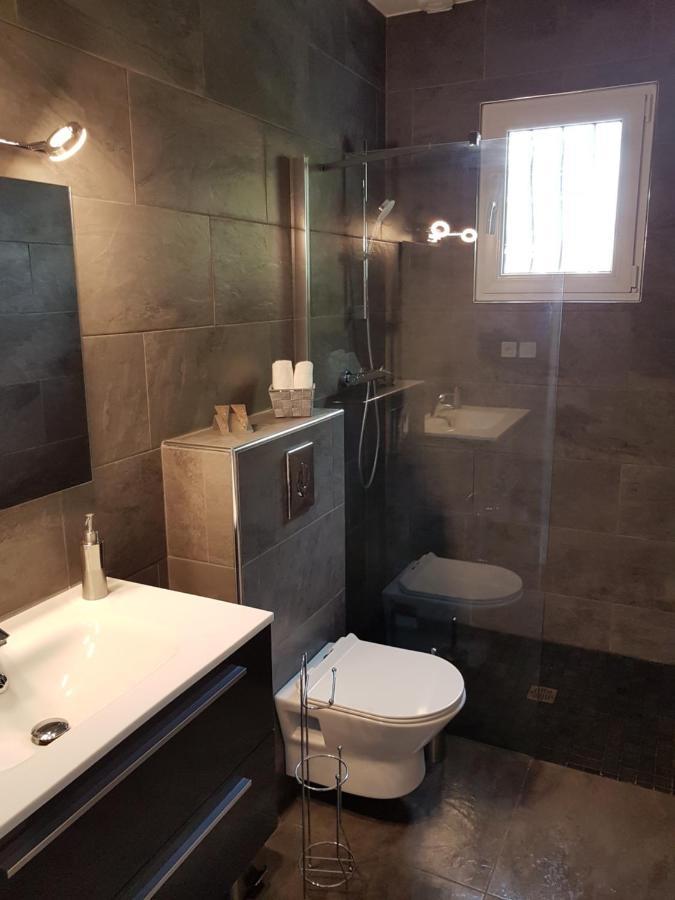 Le Clos Magedon Medan Exteriör bild